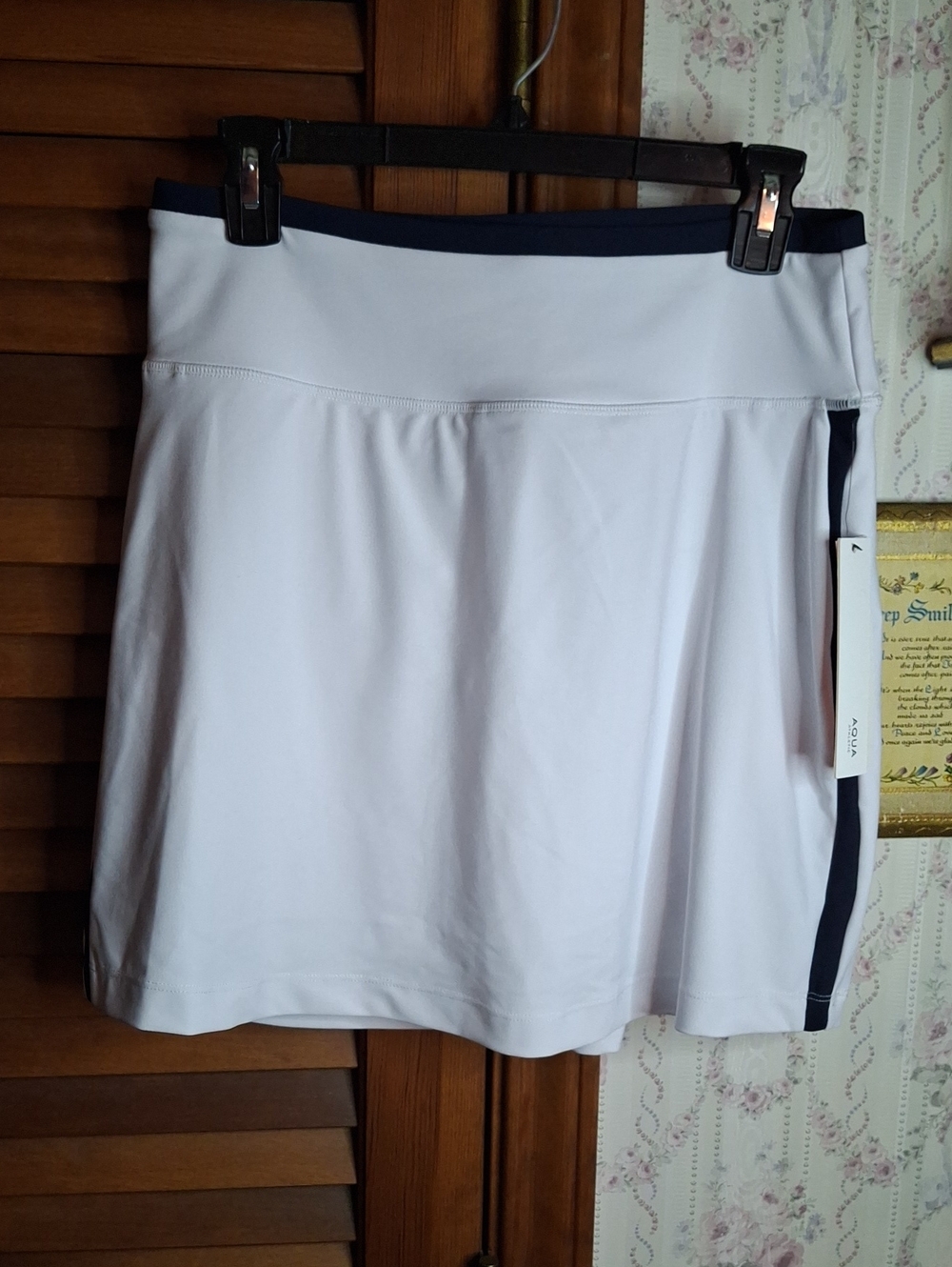 AQUA White w Black Trim Skort Medium NWT